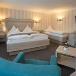 Hotel Garni Fürst Von Waldeck 3*