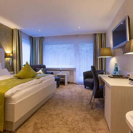 Готель Garni Fuerst Von Waldeck