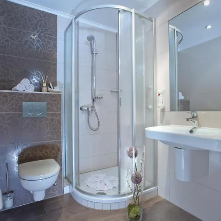 Hotell Garni Fuerst Von Waldeck