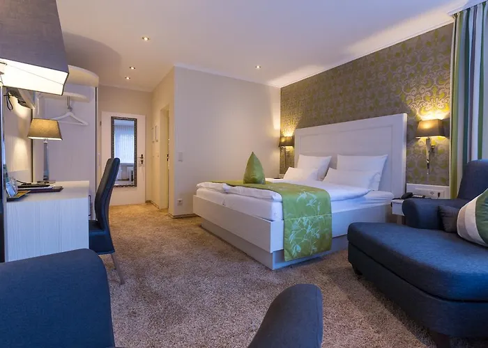 Garni Fuerst Von Waldeck Hotel